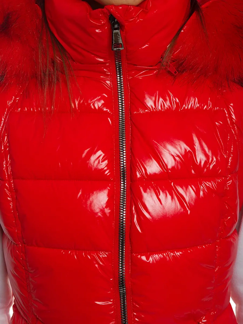 Kamizelka damska pikowana z futerkiem czerwona OZONEE O/DK027/4