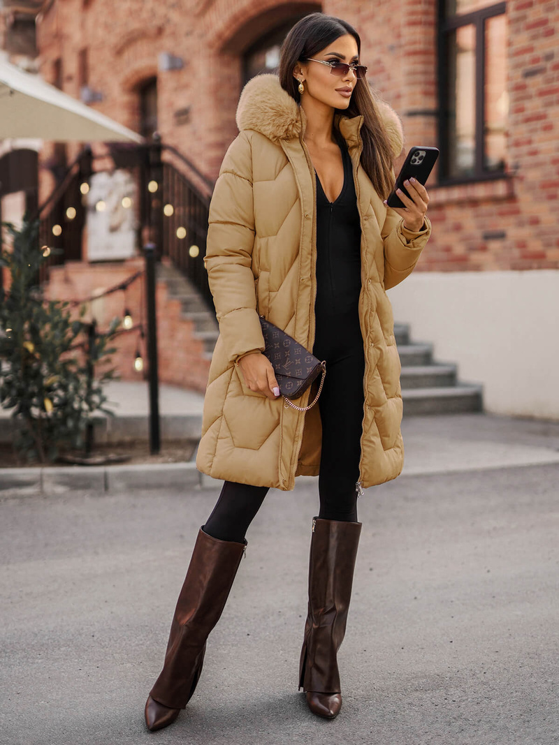 Kurtka zimowa damska długa z futerkiem beżowa OZONEE JS/16M9202/62