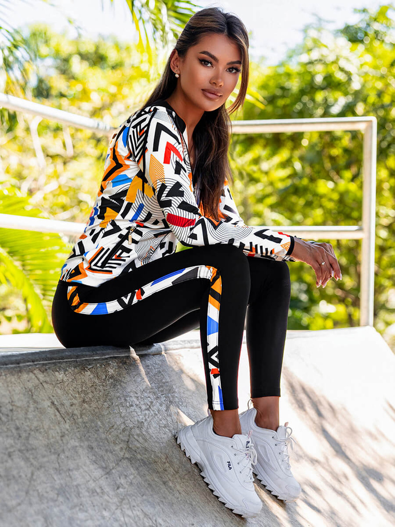 Жіночий спортивний костюм з двох частин Кольоровий OZONEE O/20681Z