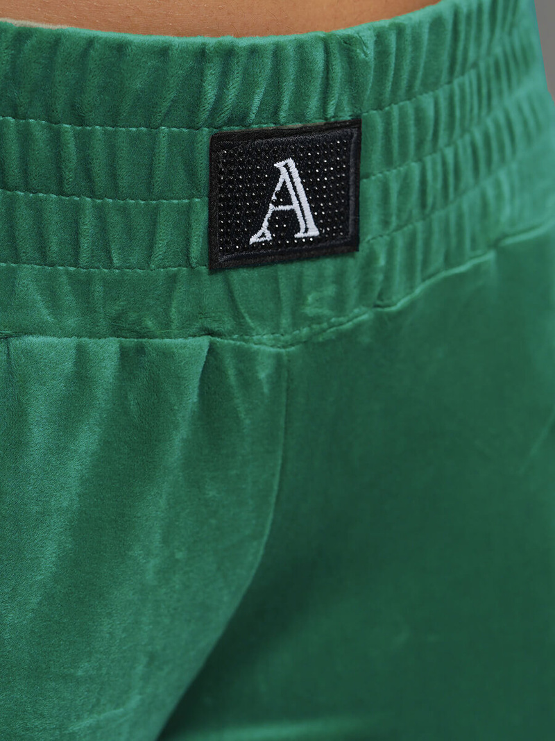 Spodnie dresowe damskie welurowe zielone OZONEE O/CR98106