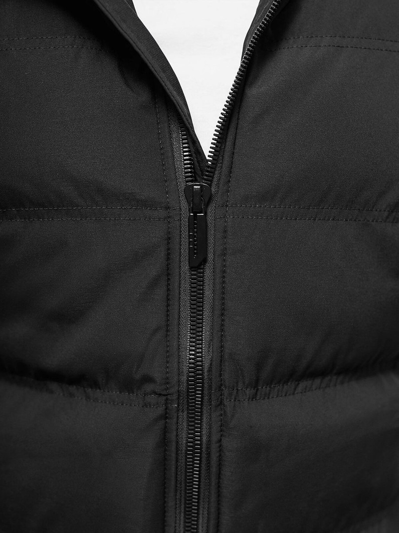 Безрукавка чоловіча чорна OZONEE JS/5M758/392Z