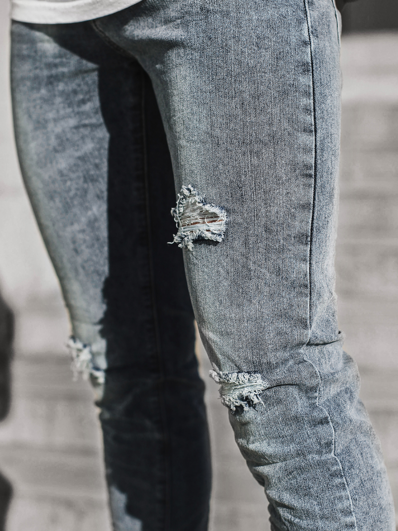 Spodnie męskie jeans niebieskie OZONEE T/7509