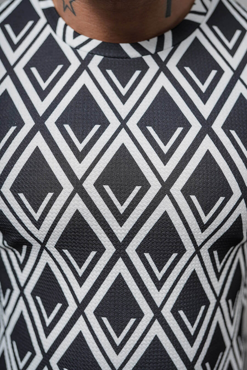 T-Shirt męski czarno-biały OZONEE O/P1048