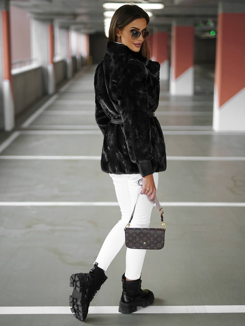 Kurtka zimowa damska z futerkiem czarna OZONEE JS/11Z8075Z