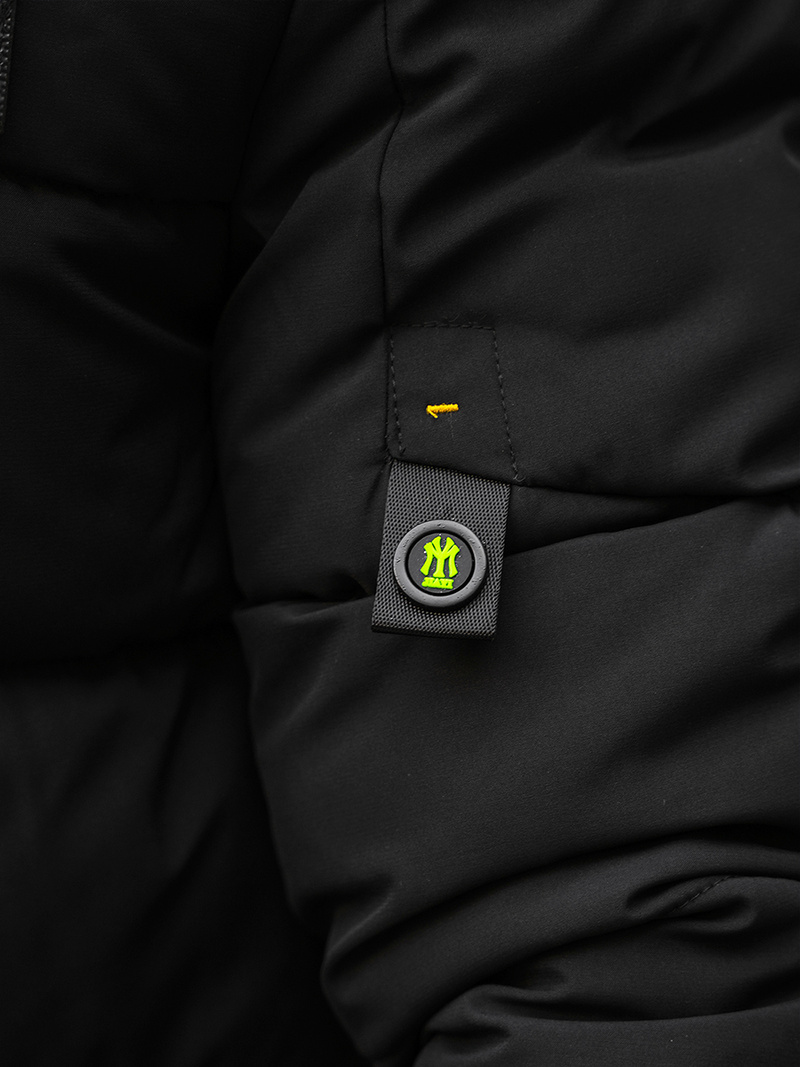 Куртка зимова чоловіча Чорна OZONEE JS/22M60/392