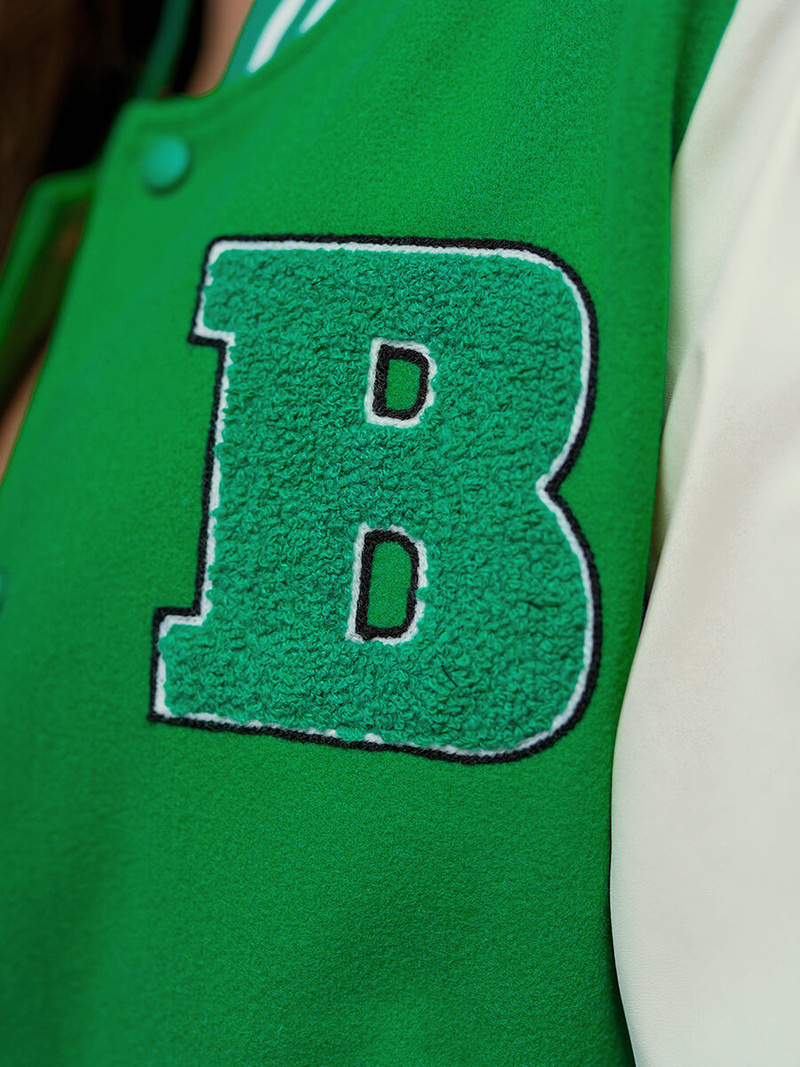 Куртка жіноча Зелена OZONEE JS/16M9067/236