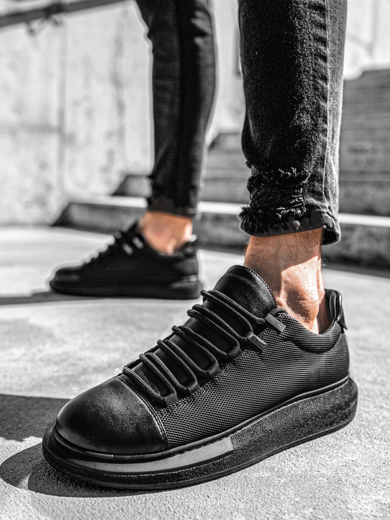 Снікерси Чорнi OZONEE G/700