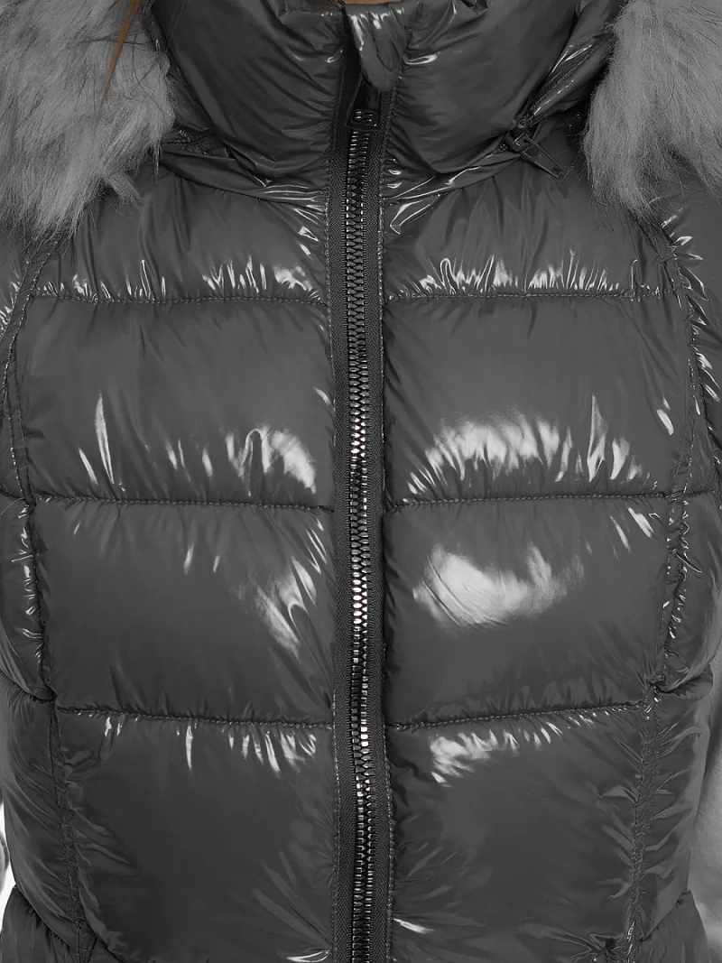 Kamizelka damska pikowana z futerkiem szara OZONEE O/DK027/24