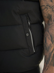 Kamizelka męska pikowana z kapturem czarna OZONEE JS/32M1780/392