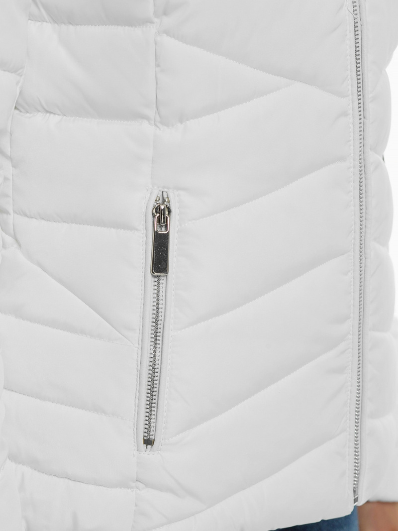 Kurtka zimowa damska z futerkiem biała OZONEE O/DK024/10