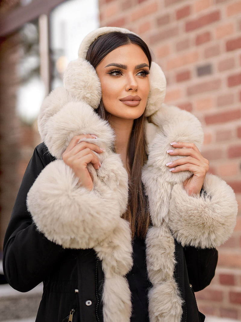 Куртка жіноча Чорно-Бiла OZONEE JS/16M9062/392BZ