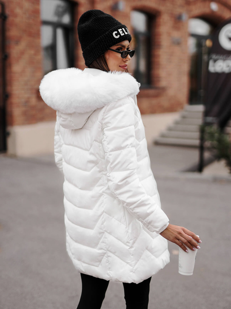 Kurtka zimowa damska długa z futerkiem biała OZONEE JS/16M9121/281Z