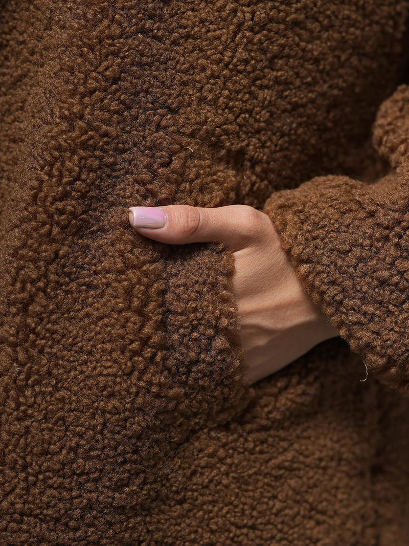 Płaszcz zimowy damski polarowy brązowy OZONEE O/Z01