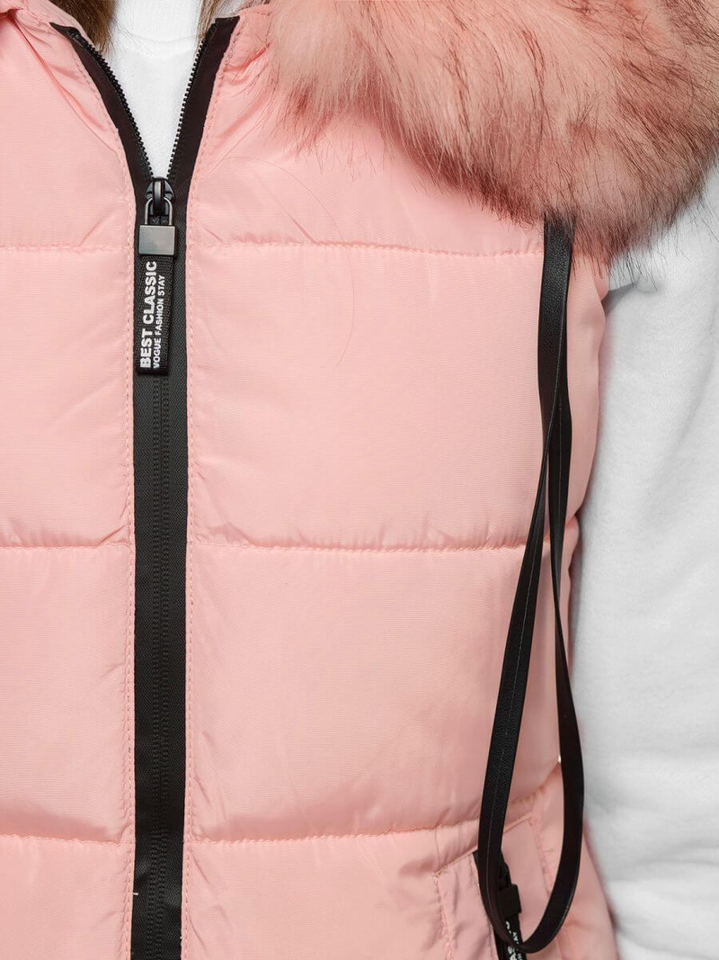 Kamizelka damska długa pikowana z futerkiem jasnoróżowa OZONEE O/M205/58