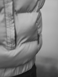 Kamizelka męska pikowana z kapturem szara OZONEE N/7129Z