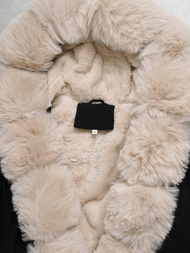 Куртка жіноча Чорно-Бiла OZONEE JS/16M9062/392B