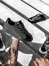 Снікерси Чорнi OZONEE G/700