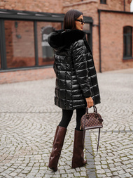 Kurtka zimowa damska długa z futerkiem czarna OZONEE JS/16M9120/392Z