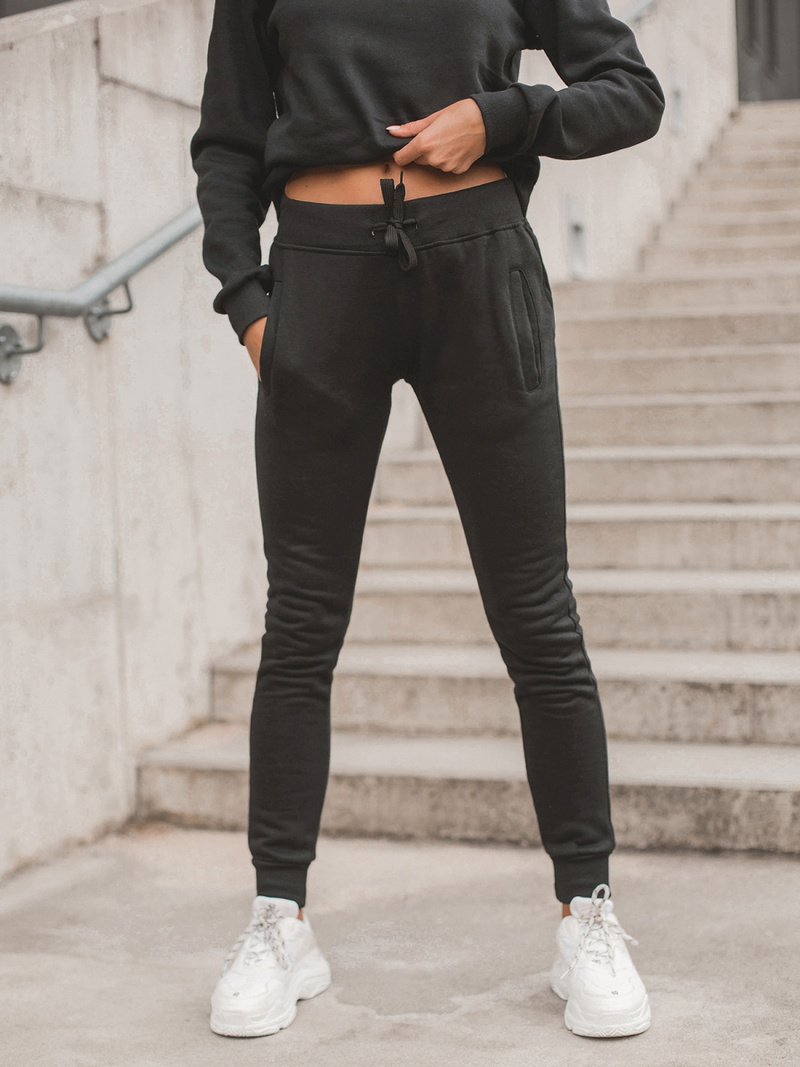 Жіночий спортивний костюм з двох частин Чорний OZONEE JS/68C20383/3