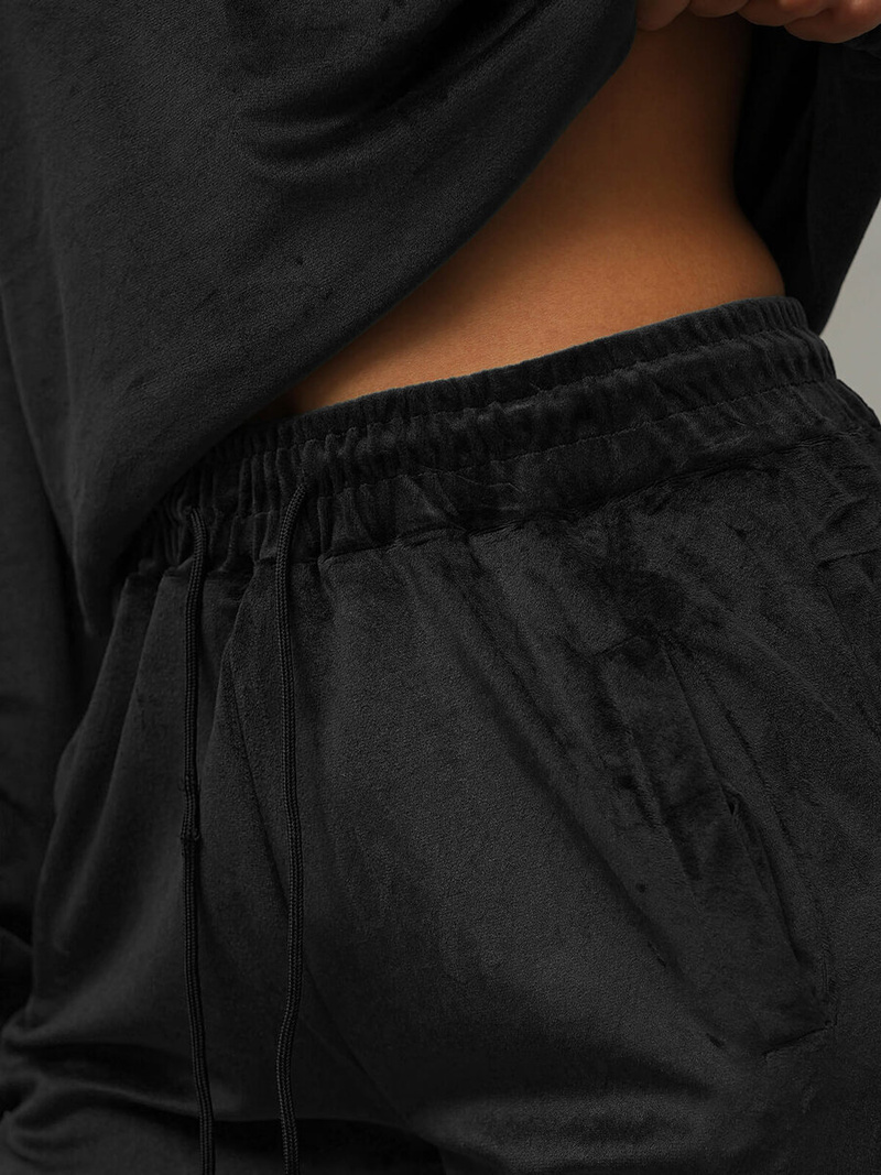 Komplet dresowy damski welurowy czarny OZONEE O/8C1173/3Z