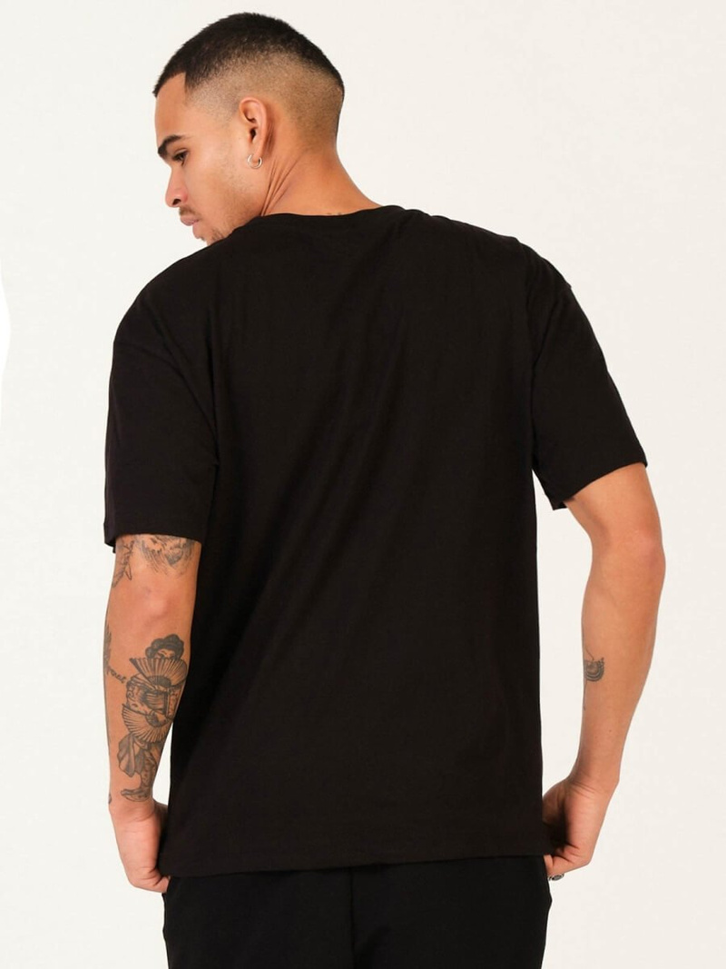 T-Shirt męski z nadrukiem czarny OZONEE MR/21572