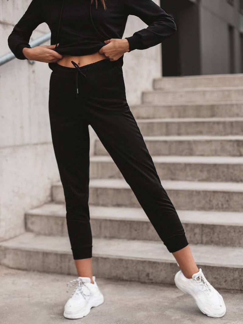 Жіночий спортивний костюм з двох частин Чорний OZONEE O/MB2036/21