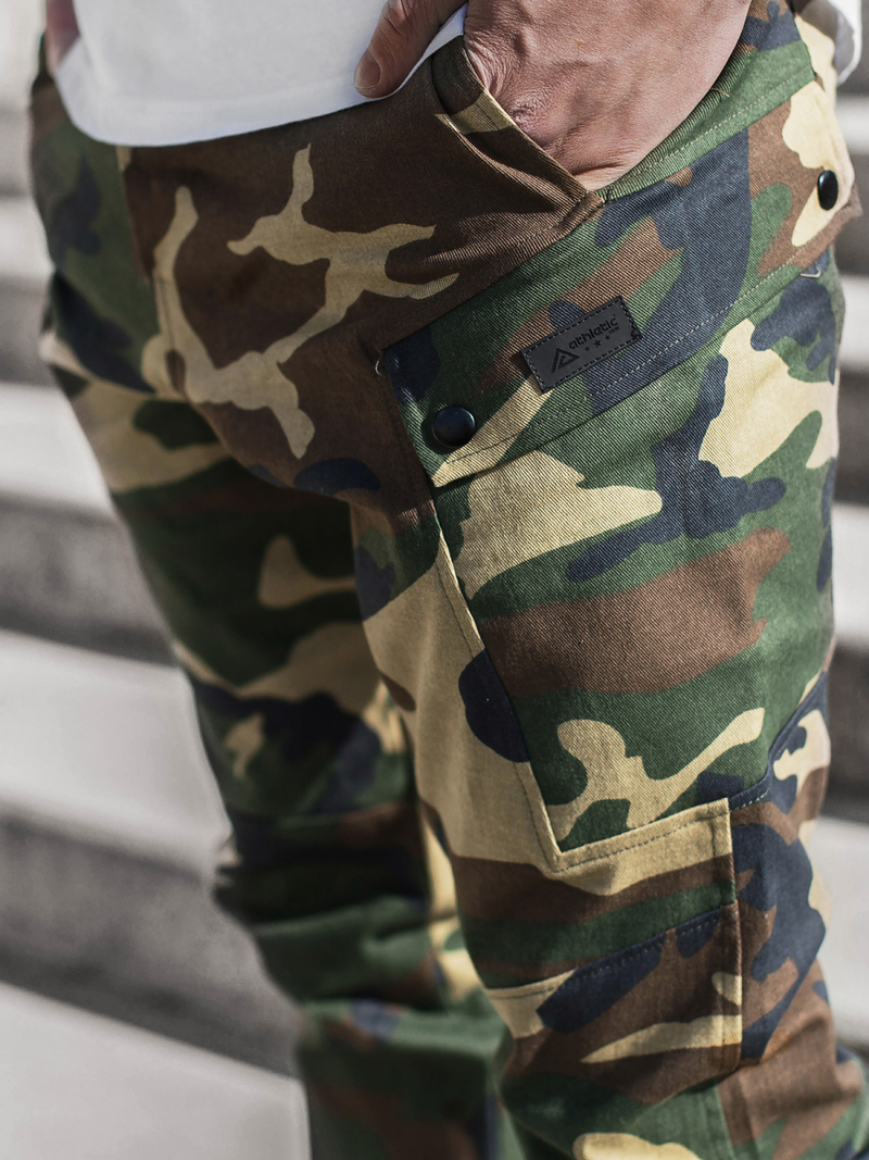 Spodnie męskie chino joggery moro-zielone OZONEE O/11103