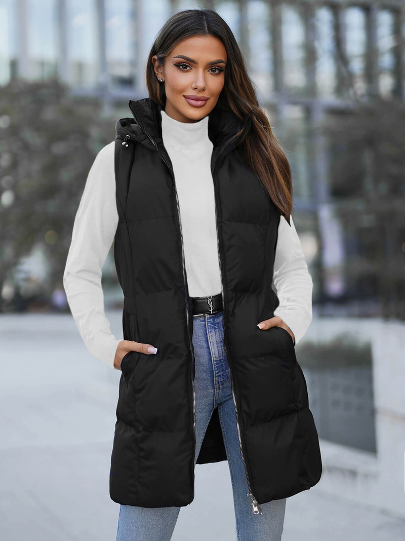 Kamizelka damska długa pikowana z kapturem czarna OZONEE JS/M721/392Z