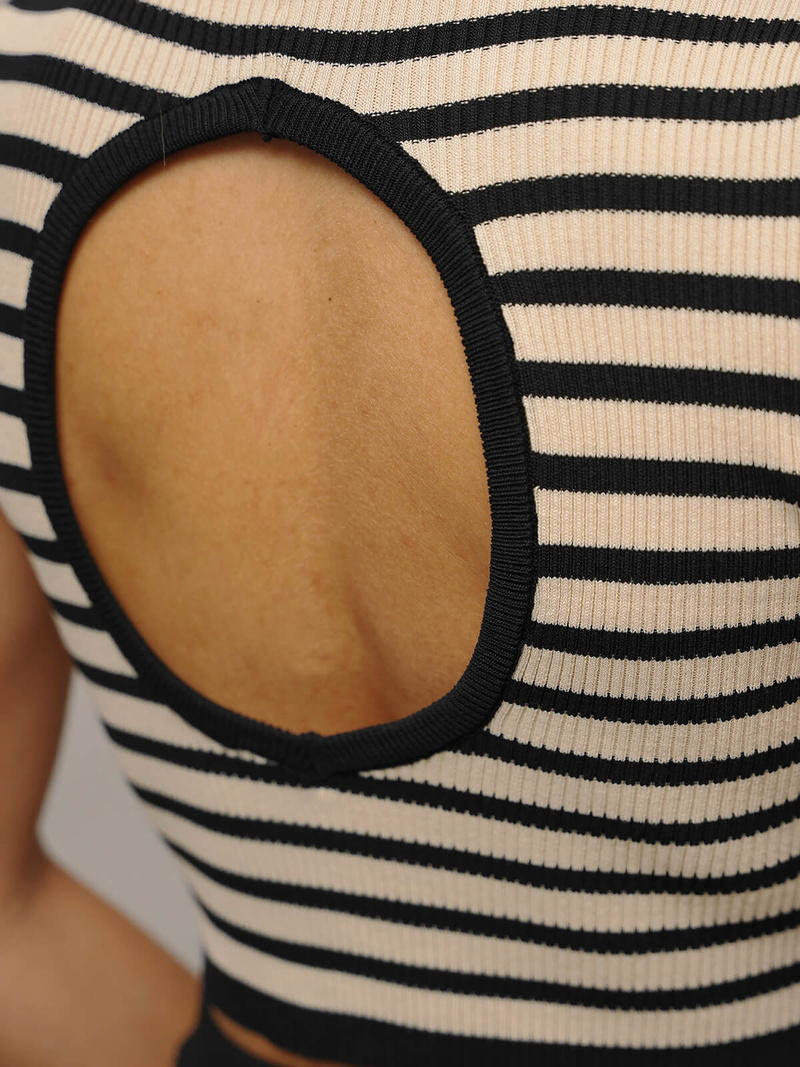 Komplet damski czarno/beżowy - bluzka i spódnica OZONEE O/JK262