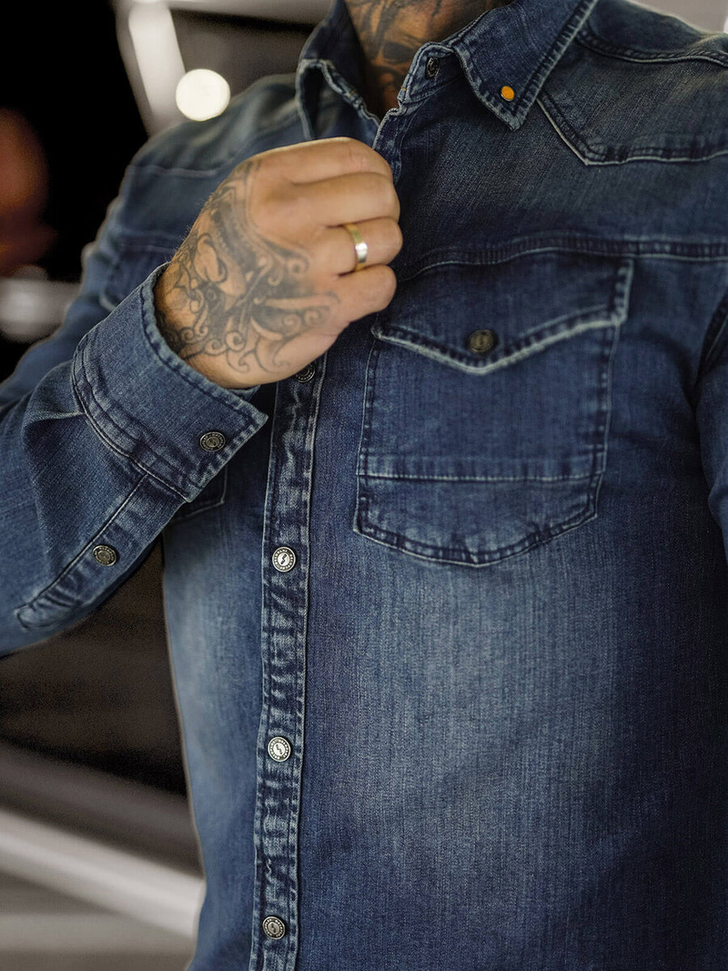 Чоловіча джинсова сорочка tемно-cиня OZONEE O/51411